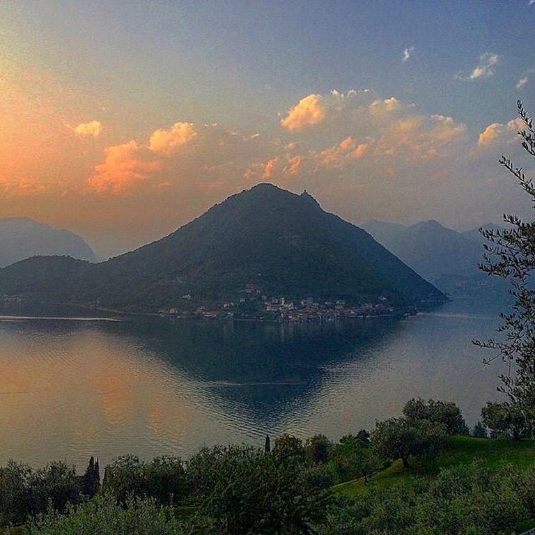 Ostello Del Porto Ловере Экстерьер фото
